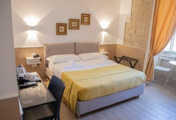 H22 Hotel