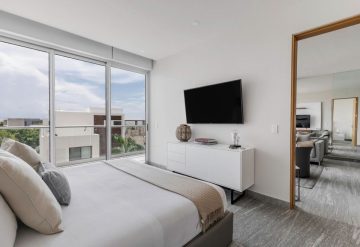 Exclusive Apartment with rooftop pool