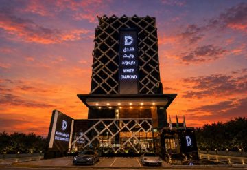 White Diamond Hotel Sari