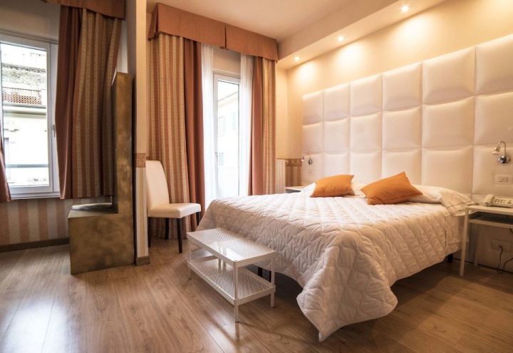 Hotel Jane