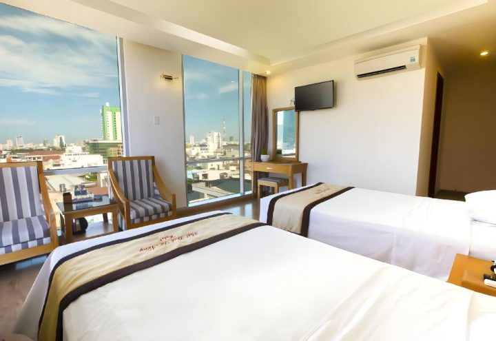Nhat Linh Hotel & Suites Da Nang