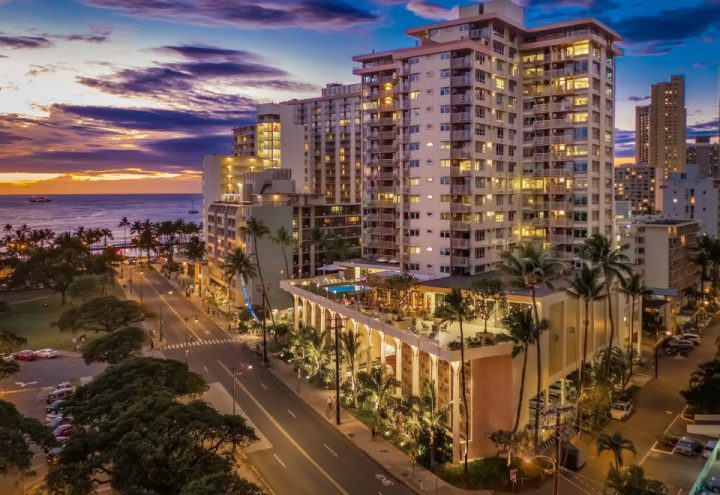 Queen Kapiolani Hotel