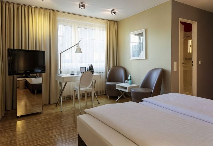 Hotel Santo