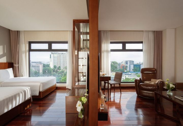 Orchids Saigon Hotel