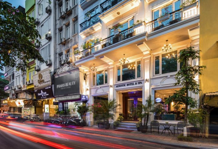 Acoustic Hotel & Spa