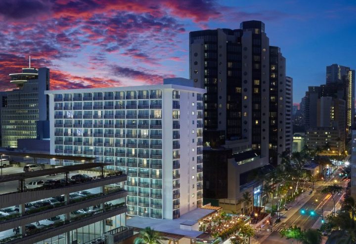 The Laylow Waikiki, Autograph Collection